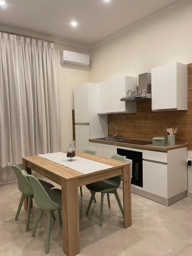 Miracles On 32Th Street Apartment Napoli Exterior foto
