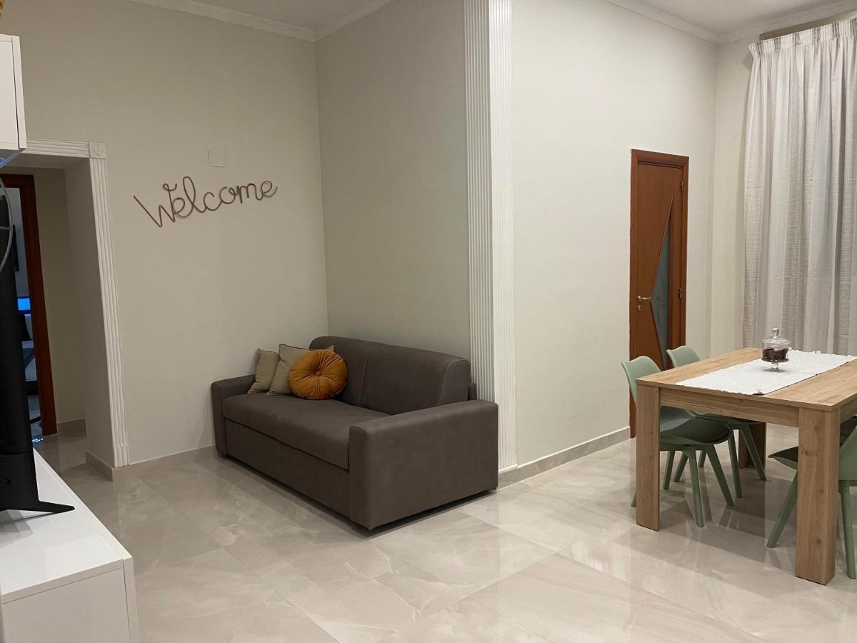 Miracles On 32Th Street Apartment Napoli Exterior foto
